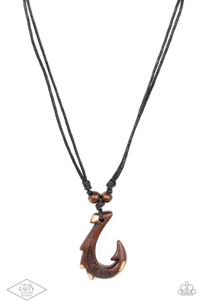 Paparazzi Urban Necklace - Off The Hook - Brown
