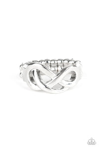 Paparazzi Ring - Infinitely Industrial - Silver