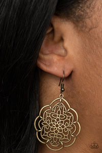 Paparazzi Earring - Tour de Taj Mahal - Brass