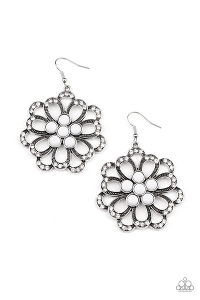 Paparazzi Earring - Dazzling Dewdrops - White