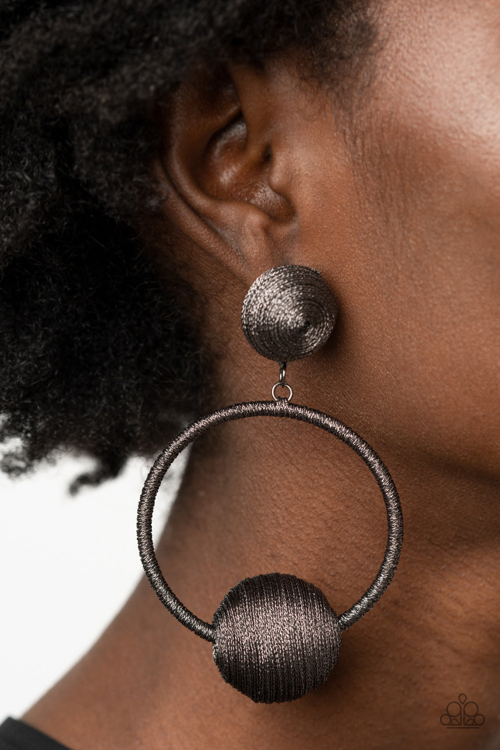 Paparazzi Earring - Social Sphere - Black