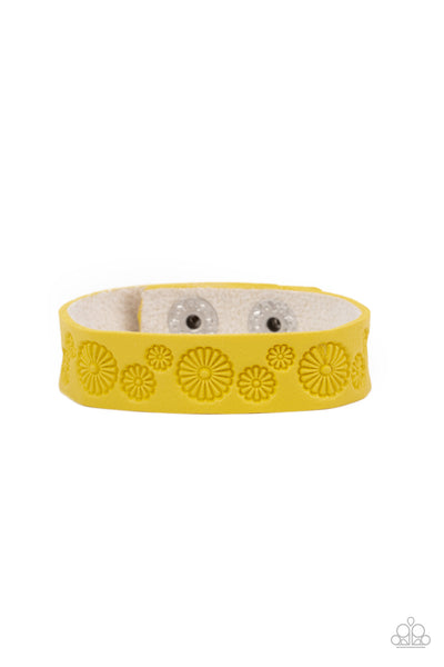 Paparazzi Bracelet - Follow The Wildflowers - Yellow