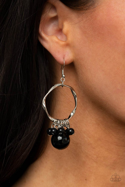 Paparazzi Earring - Delectably Diva - Black