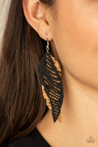 Paparazzi Earring - WINGING Off The Hook - Black