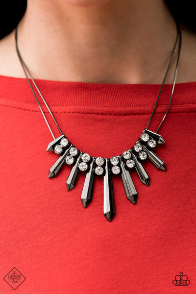 Paparazzi Necklace - Dangerous Dazzle