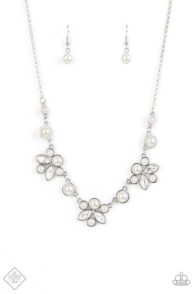 Paparazzi Necklace - Royally Ever After - White