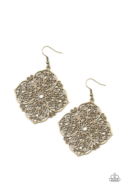 Paparazzi Earring - Dubai Detour - Brass