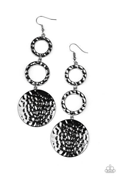 Paparazzi Earring - Blooming Baubles - Black