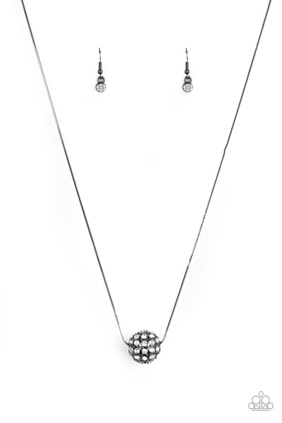 Paparazzi Necklace - Come Out Of Your Bombshell - Black