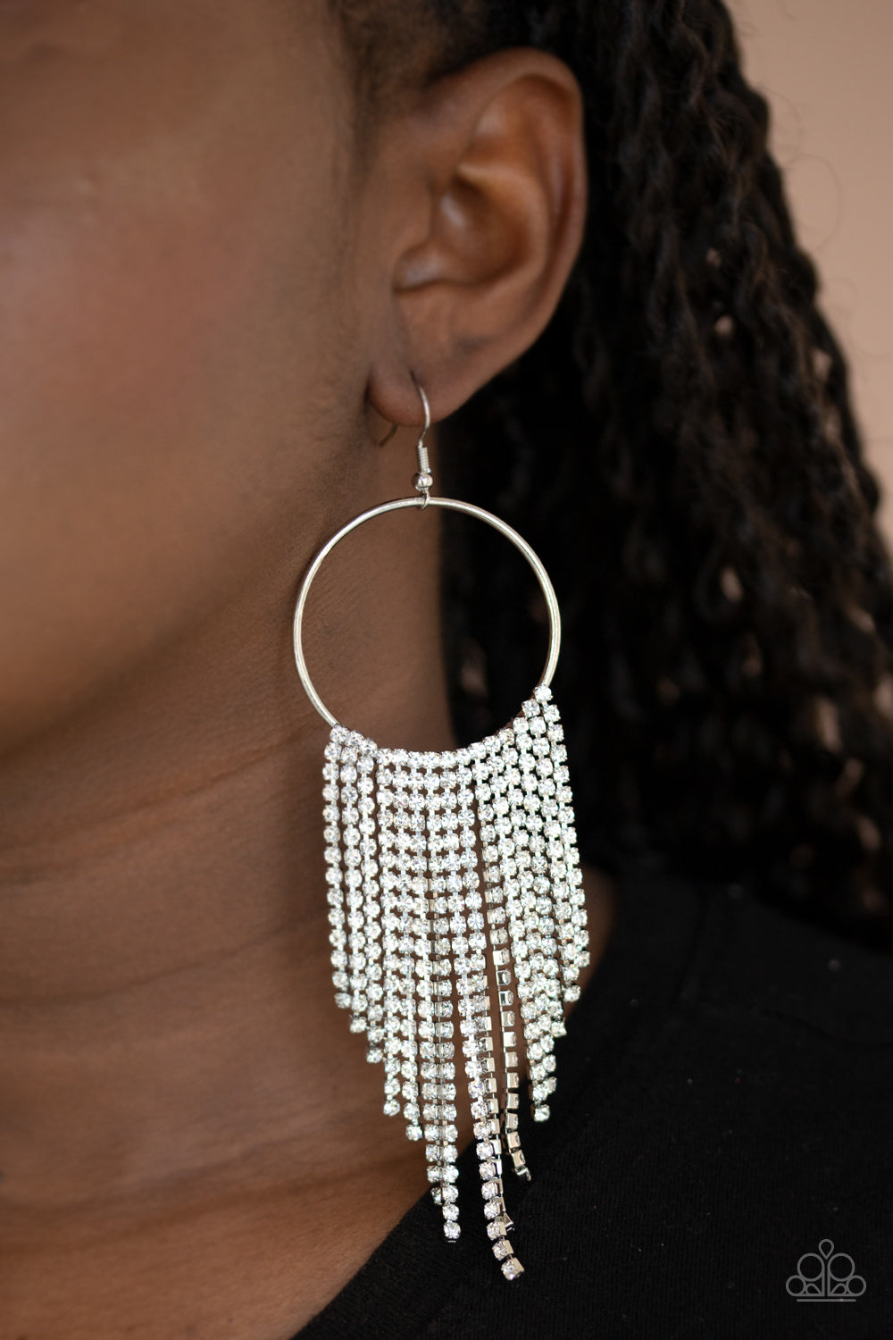 Paparazzi Earring - Streamlined Shimmer - White