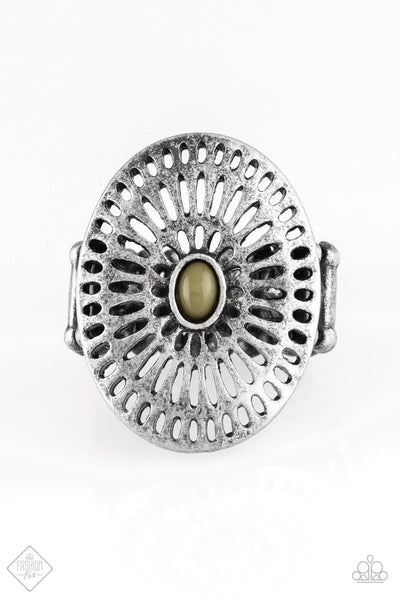 Paparazzi Ring - GRATE Expectations - Green