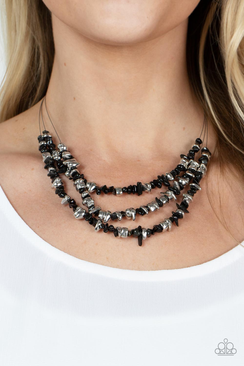 Paparazzi Necklace - Placid Pebbles - Black