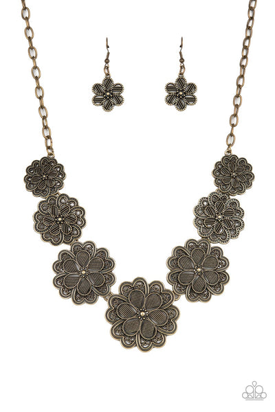 Paparazzi Necklace - Basketful of Blossoms - Brass