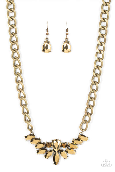 Paparazzi Necklace - Come at Me - Brass