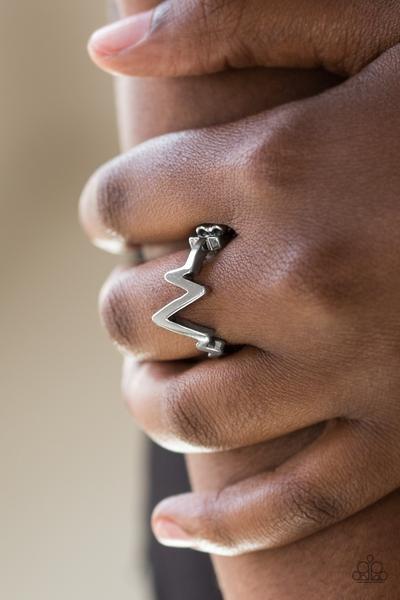 Paparazzi Ring - Check My Pulse - Silver