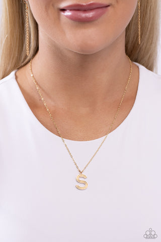 Paparazzi Necklace - Leave Your Initials - Gold - S