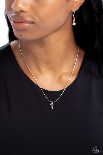 Paparazzi Necklace - Seize the Initial - Silver - T