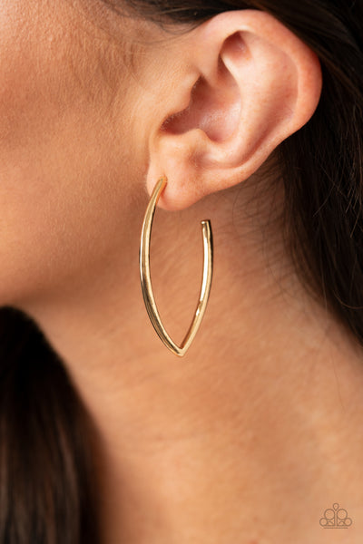 Paparazzi Earring - Point-Blank Beautiful - Gold Hoop