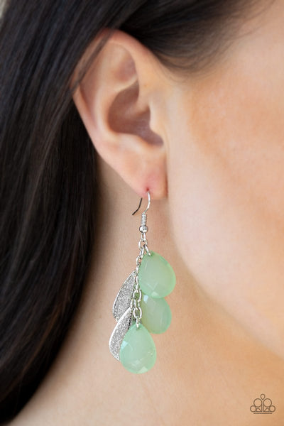 Paparazzi Earring - Seaside Stunner - Green