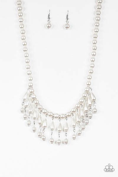 Paparazzi Necklace - Miss Majestic - White