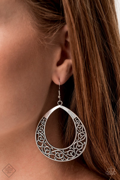 Paparazzi Earring - Vineyard Venture - Silver