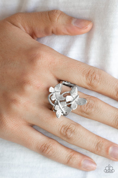 Paparazzi Ring - Full of Flutter - Silver