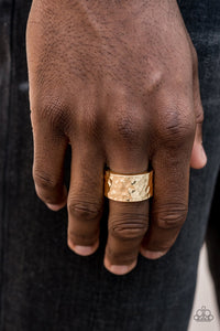 Paparazzi Ring - Self-Made Man - Gold Urban