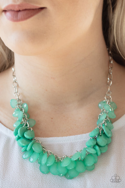 Paparazzi Necklace - Colorfully Clustered - Green