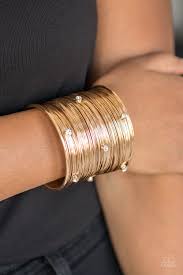 Paparazzi Bracelet - Professional Prima Donna - Gold