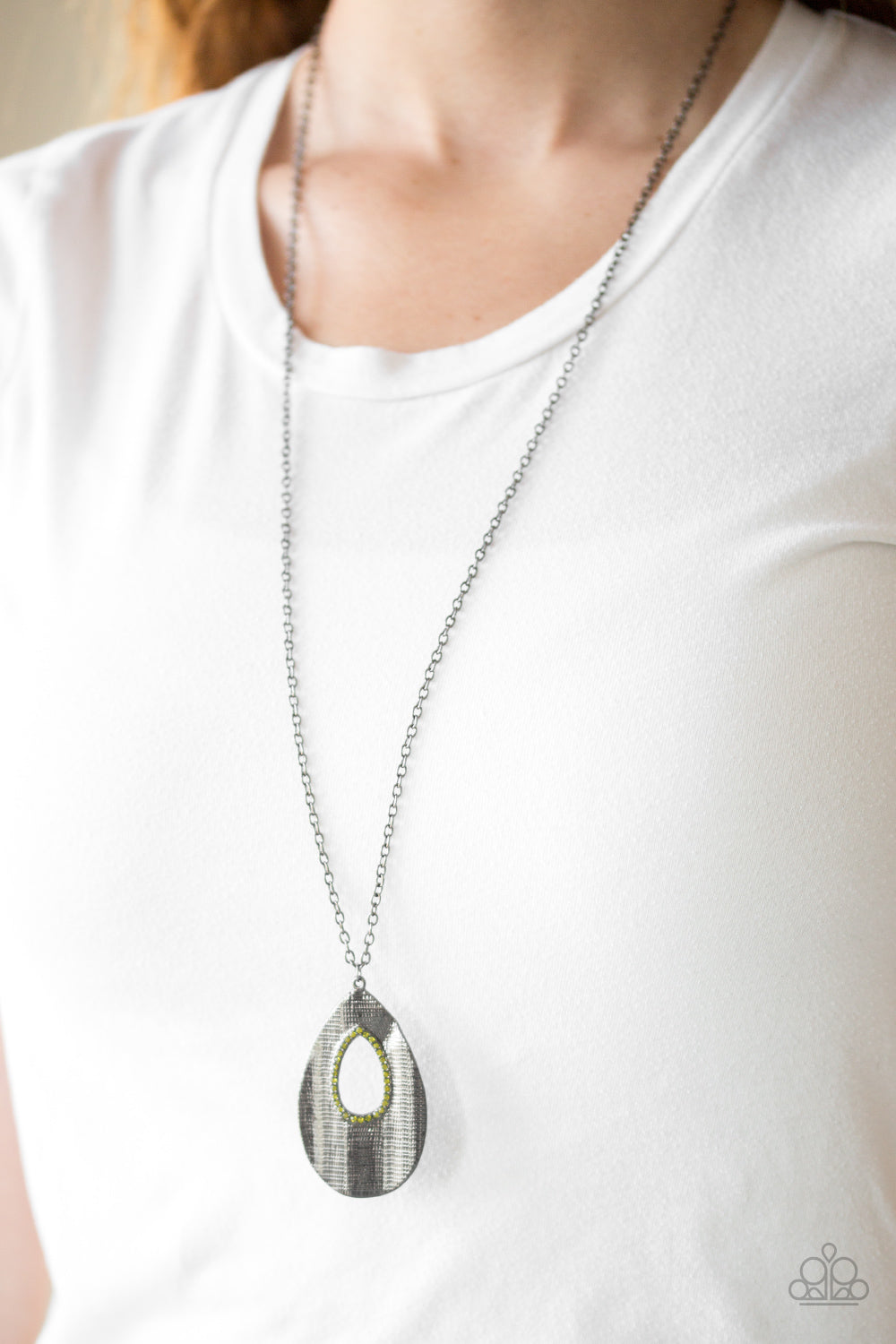 Paparazzi Necklace - Stop, Teardrop, and Roll - Green