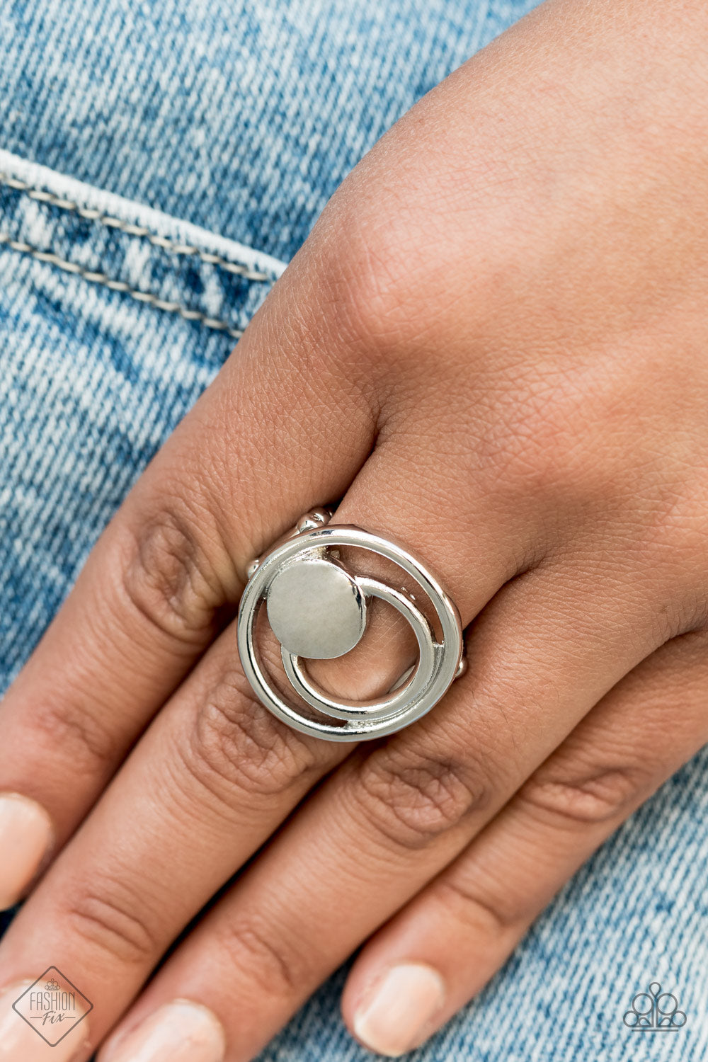 Paparazzi Ring - Edgy Eclipse - Silver