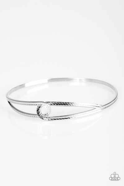 Paparazzi Bracelet - Elegant Expressionist - Silver