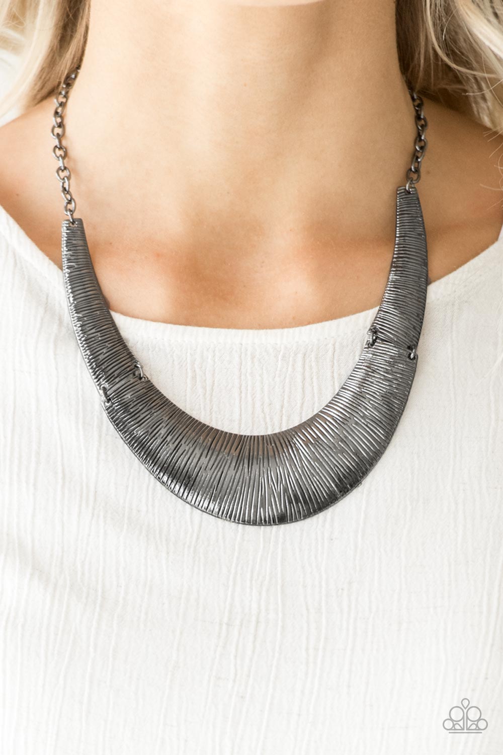 Paparazzi Necklace - Feast or Famine - Black