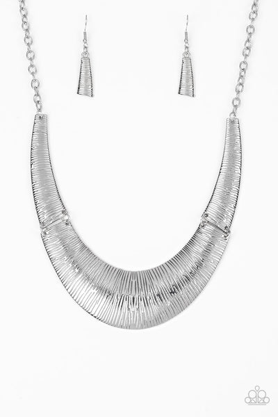 Paparazzi Necklace - Feast or Famine - Silver