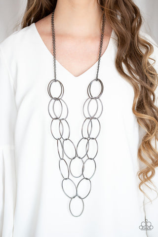 Paparazzi Necklace - Move On Oval! - Black