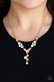 Paparazzi Necklace - Five Star Starlet - Gold