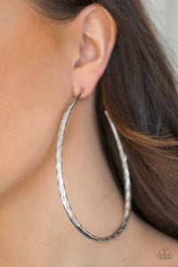 Paparazzi Earring - Fleek All Week - Silver