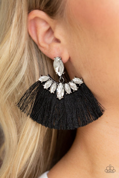 Paparazzi Earring - Formal Flair - Black