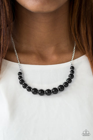 Paparazzi Necklace - The Fashion Show Must Go On! - Black