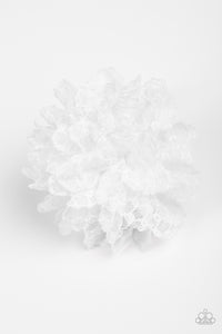 Paparazzi Hair Accessory - Lacy Lily - White