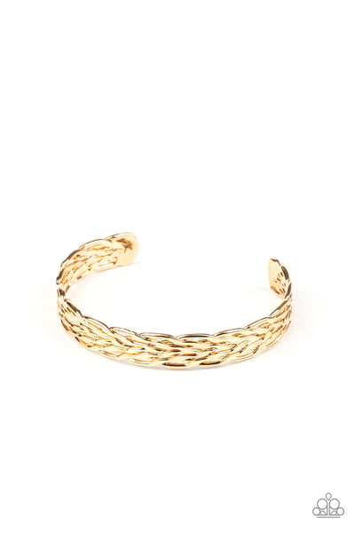 Paparazzi Bracelet - Magnetic Maven - Gold Urban