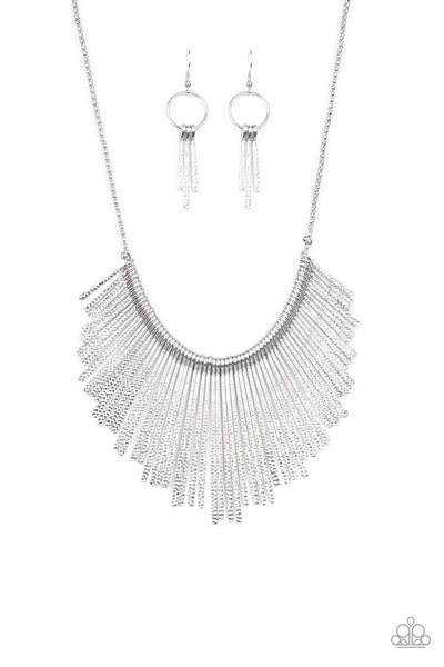 Paparazzi Necklace - Metallic Mane - Silver