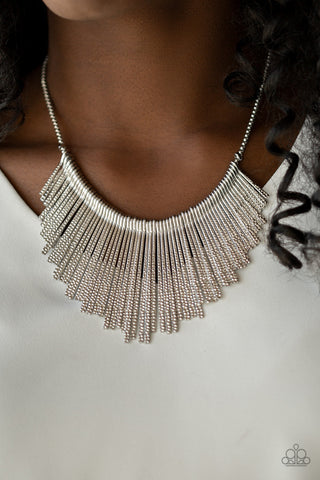 Paparazzi Necklace - Metallic Mane - Silver