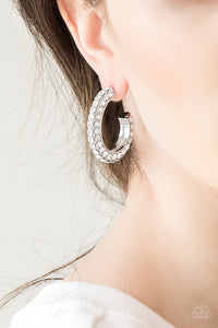 Paparazzi Earring - Don't Mind The Stardust - White
