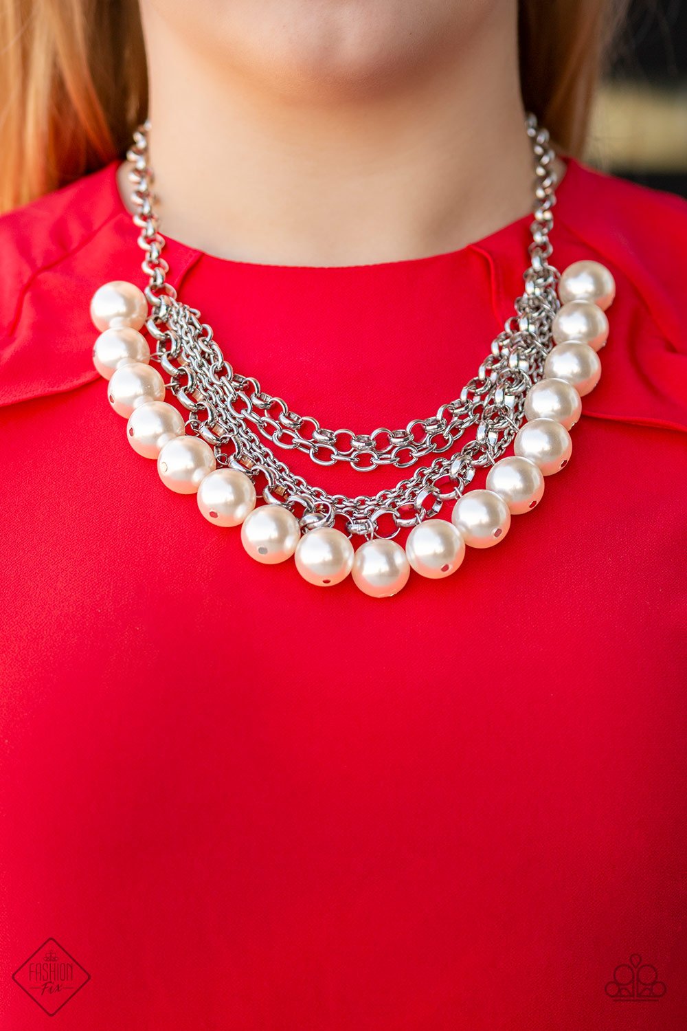 Paparazzi Necklace - One Way Wall Street - White