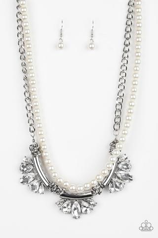 Paparazzi Necklace - Bow Before the Queen - White
