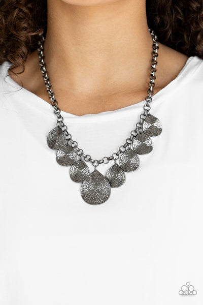 Paparazzi Necklace - Texture Storm - Black