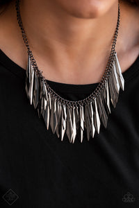 Paparazzi Necklace - The Thrill-Seeker - Black