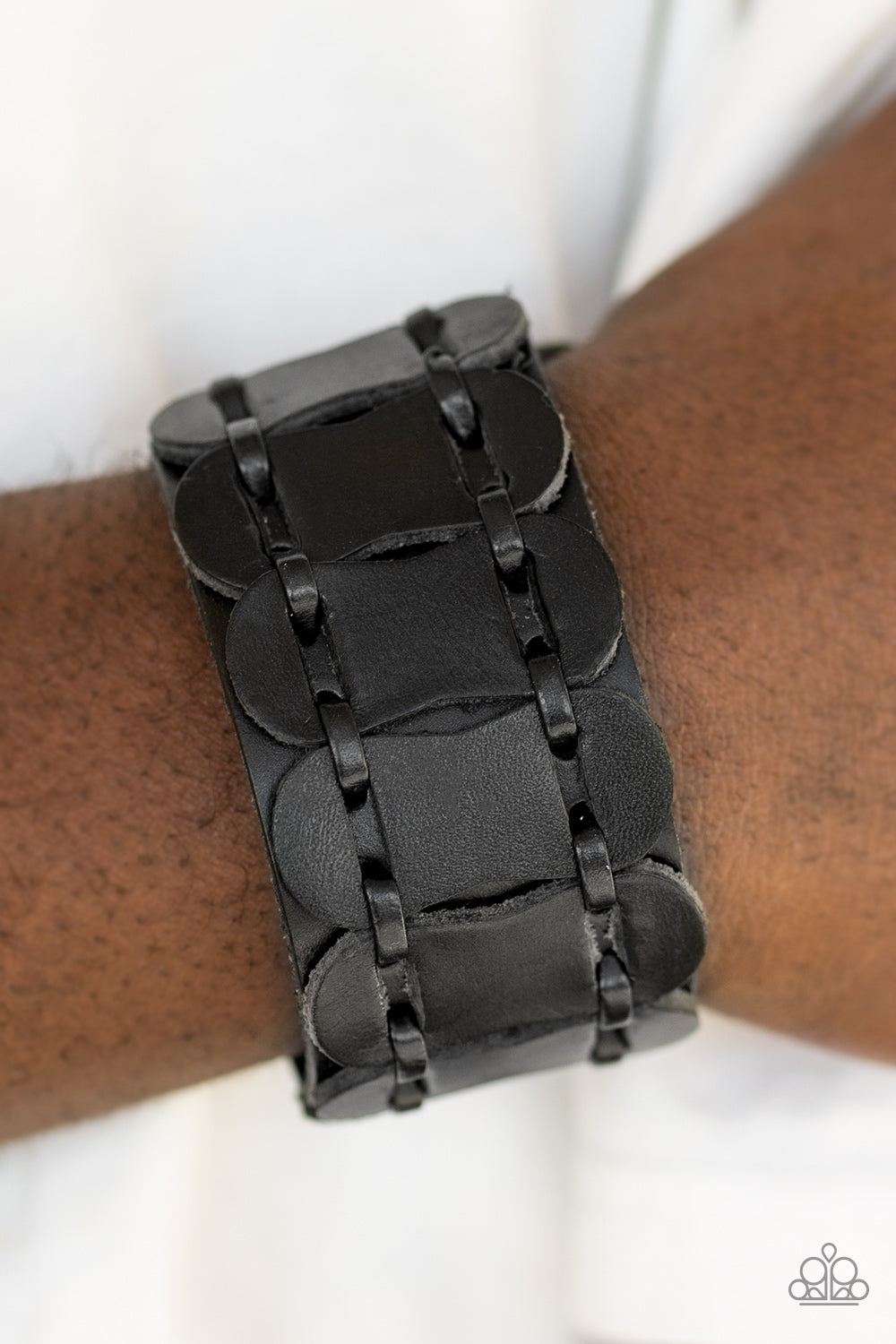 Paparazzi Bracelet - Traffic Control - Black Urban Wrap