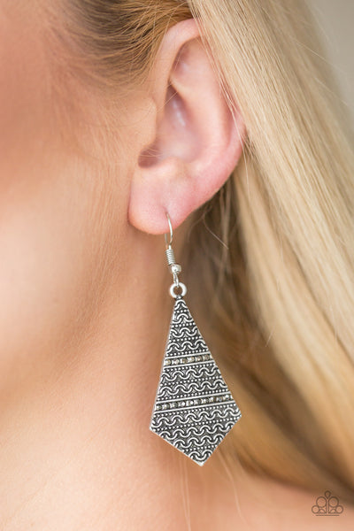 Paparazzi Earring - Terra Trending - Silver